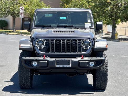 New 2026 Jeep Wrangler Unlimited Rubicon w/ Steel Bumper Group AWD/4WD image 8