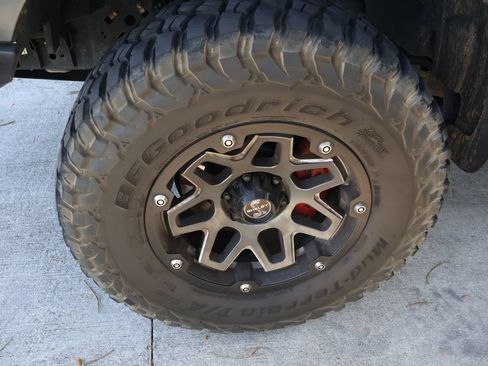 Used 2019 Ford F150 Raptor w/ Equipment Group 802A Luxury AWD/4WD image 4