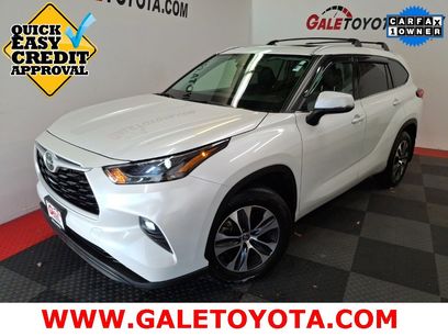 Used 2022 Toyota Highlander XLE