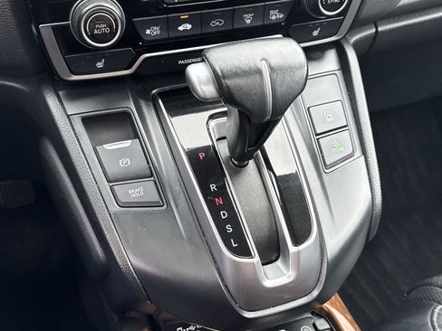 Used 2021 Honda CR-V Touring image 16