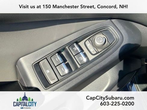 Used 2023 Subaru Ascent Onyx Edition image 12