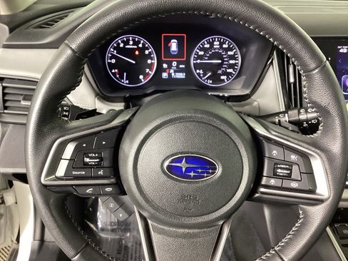 Used 2020 Subaru Outback Premium image 21