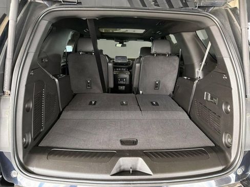 Used 2022 Chevrolet Tahoe LT w/ Luxury Package AWD/4WD image 23