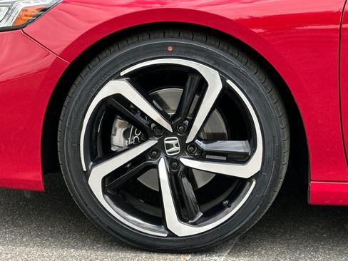 Used 2020 Honda Accord Sport image 12