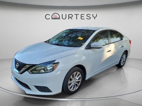 Used 2018 Nissan Sentra SV FWD image 5
