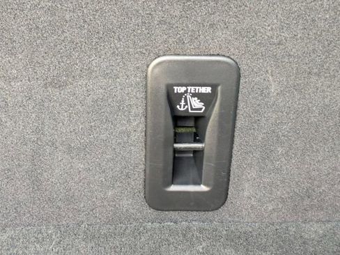 New 2026 Chevrolet Suburban LT w/ Comfort Package image 32