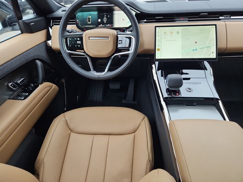 New 2026 Land Rover Range Rover Sport SE image 4