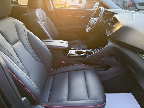 Used 2023 Buick Envision Essence w/ Sport Touring Package image 21