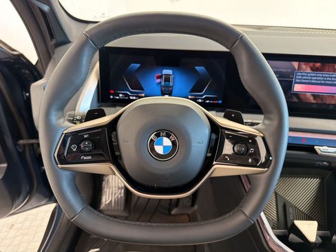 Used 2025 BMW X3 xDrive30i AWD/4WD image 11