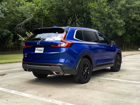 Used 2023 Honda CR-V Sport image 9