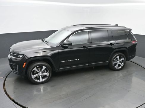 New 2026 Jeep Grand Cherokee L Limited AWD/4WD image 39