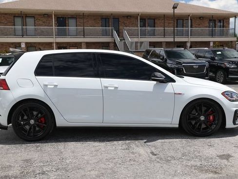 Used 2021 Volkswagen GTI SE FWD image 16