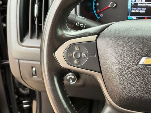 Used 2018 Chevrolet Colorado Z71 AWD/4WD image 28