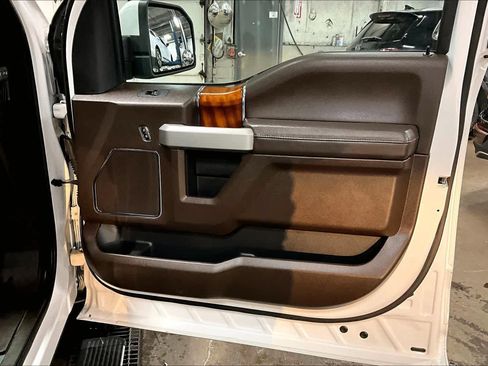 Used 2018 Ford F150 King Ranch w/ Equipment Group 601A Luxury image 22