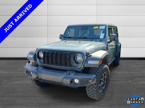 Used 2025 Jeep Wrangler Unlimited Sport AWD/4WD image 6