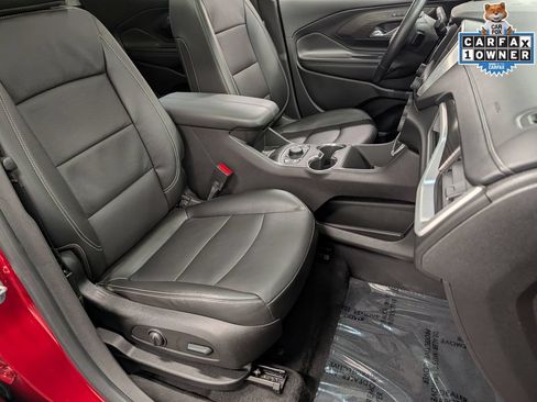 Used 2022 GMC Terrain SLT w/ Infotainment Package II AWD/4WD image 35