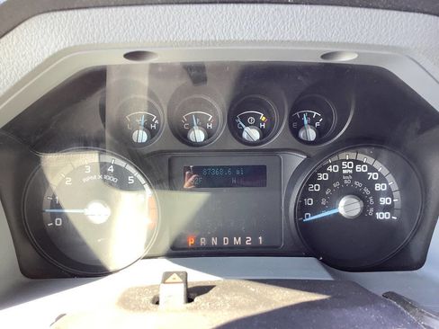 Used 2015 Ford F250 XLT image 47