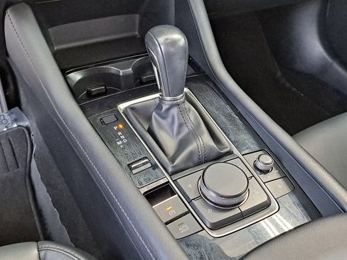 Used 2024 MAZDA MAZDA3 s image 18