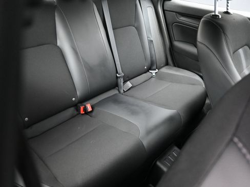 Used 2023 Honda Civic Sport image 28