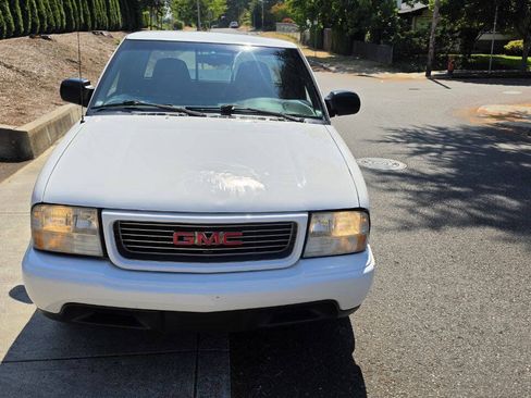 Used 2001 GMC Sonoma 2WD Extended Cab image 2