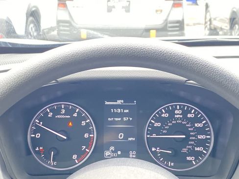 Used 2025 Subaru Crosstrek 2.0i Premium AWD/4WD image 31