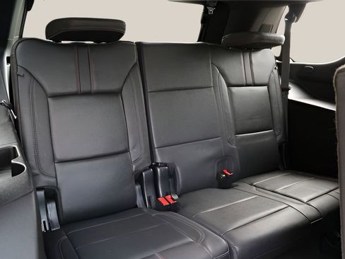 Used 2023 Chevrolet Tahoe RST w/ Luxury Package image 18