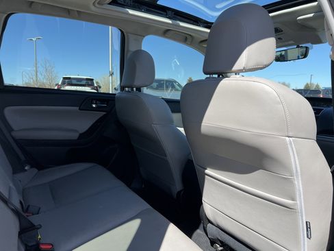 Used 2017 Subaru Forester 2.5i Limited image 18