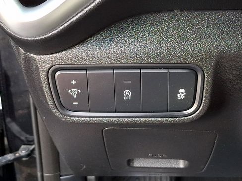 Used 2021 Kia Soul LX FWD image 24