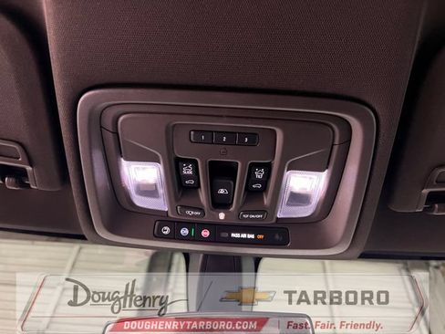 Used 2021 Chevrolet Silverado 1500 LT Trail Boss w/ Convenience Package II AWD/4WD image 48