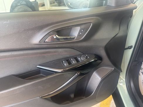 Used 2024 Chevrolet Trax RS w/ Driver Confidence Package image 12