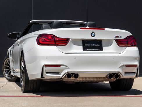 Used 2020 BMW M4 Convertible RWD image 7