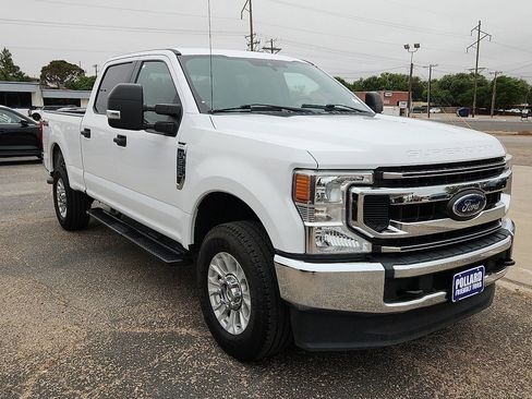 Used 2021 Ford F250 XLT AWD/4WD image 4