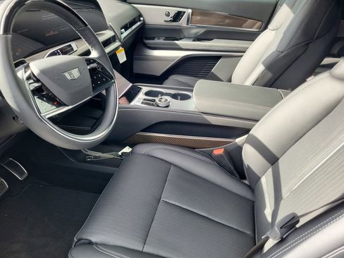 New 2026 Cadillac Vistiq Luxury image 8