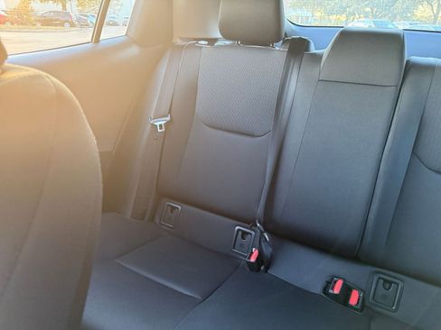 Used 2025 Toyota Prius LE image 39