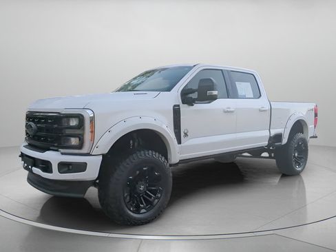 Certified 2024 Ford F250 Lariat w/ Lariat Ultimate Package AWD/4WD image 10