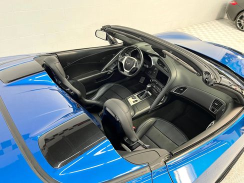 Used 2015 Chevrolet Corvette Z06 w/ 3LZ Preferred Equipment Group RWD image 23