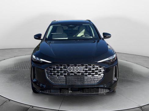 New 2025 Audi Q5 Premium Plus image 2