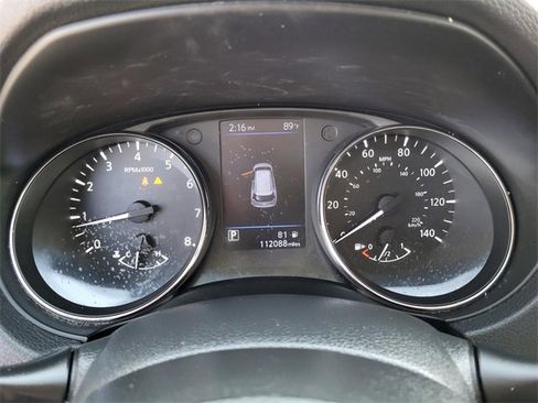 Used 2019 Nissan Rogue SL w/ Premium Package image 8