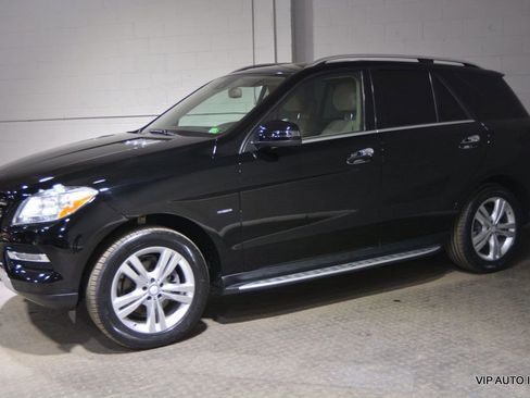 Used 2012 Mercedes-Benz ML 350 BlueTEC 4MATIC w/ Premium 2 Pkg image 30
