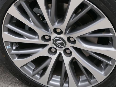 Used 2020 Lexus ES 350 w/ Premium Package FWD image 11