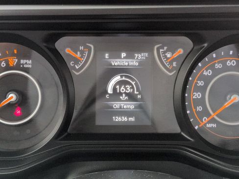 Used 2025 Jeep Gladiator Sport AWD/4WD image 25