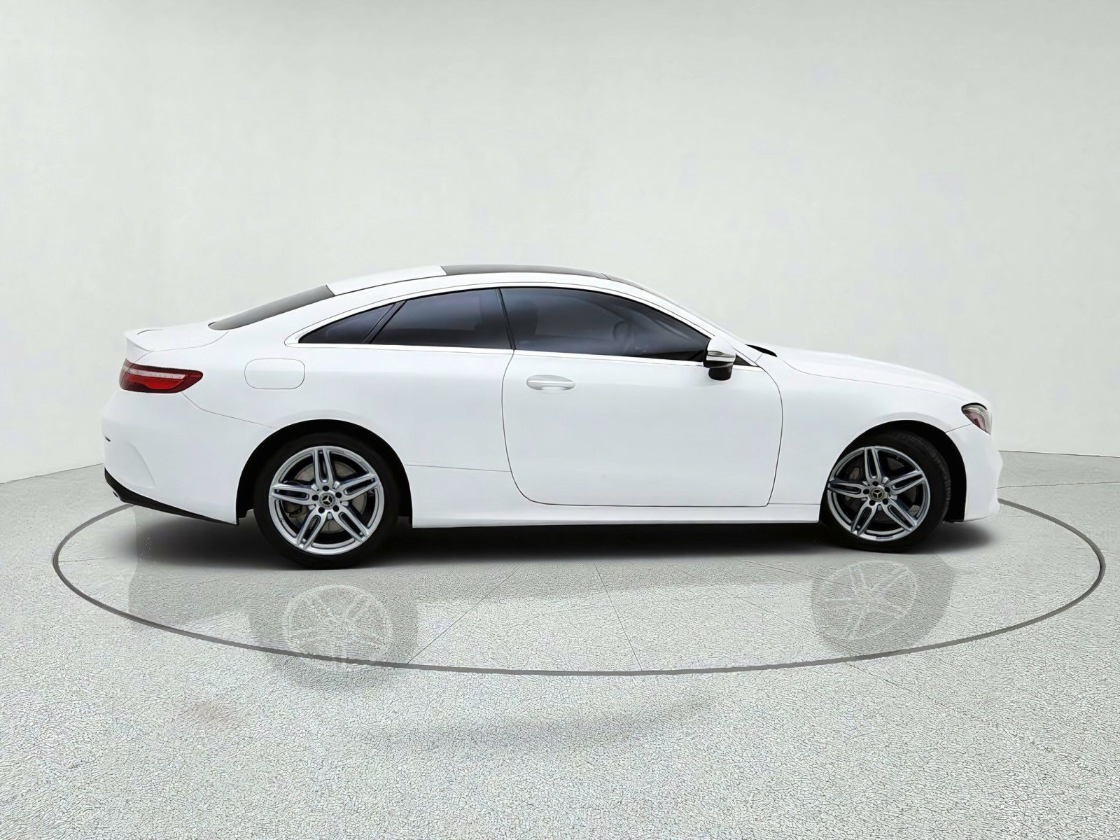 Used 2019 Mercedes-Benz E 450 Coupe image 7