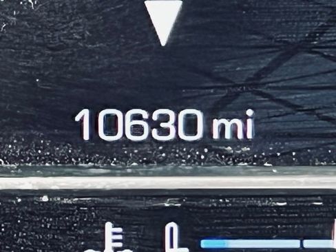 Used 2025 GMC Sierra 1500 AT4 w/ AT4 Premium Package image 30