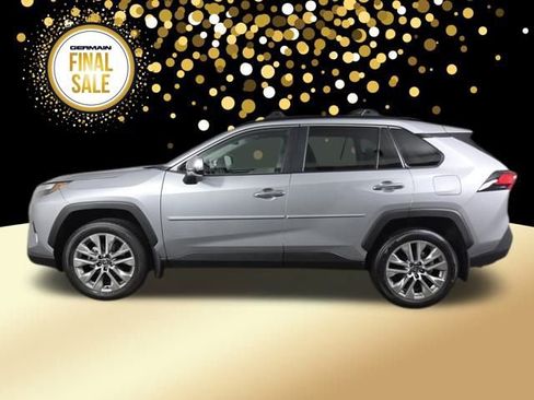 Used 2025 Toyota RAV4 Limited w/ Weather Package image 9