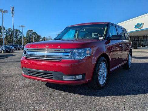 Used 2019 Ford Flex SEL image 7