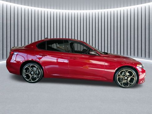 New 2025 Alfa Romeo Giulia AWD w/ Driving Assist Package image 5