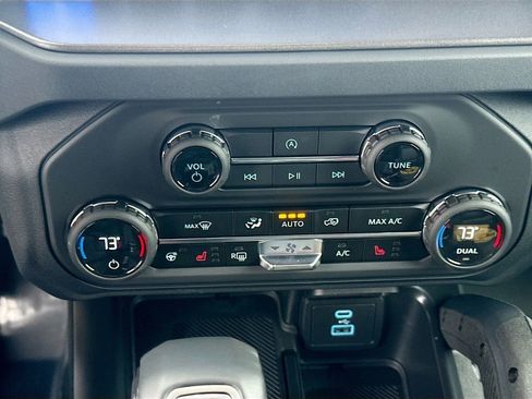 New 2025 Ford Bronco Badlands AWD/4WD image 34