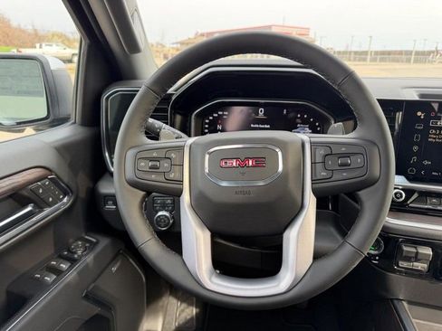 New 2026 GMC Sierra 1500 SLT w/ SLT Premium Plus Package image 9