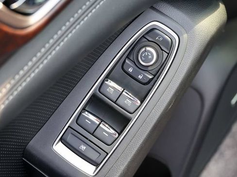 Certified 2023 Subaru Ascent Touring AWD/4WD image 6