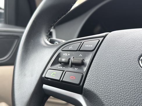 Used 2017 Hyundai Tucson Limited image 13